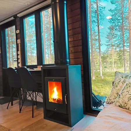 Lapland Riverside 7 Puolukka, Yllaes, Tiny With Sauna, Fireplace, Terrace, Bbq, Wifi, Ski, Fishing, Pets Ok * Äkäslompolo