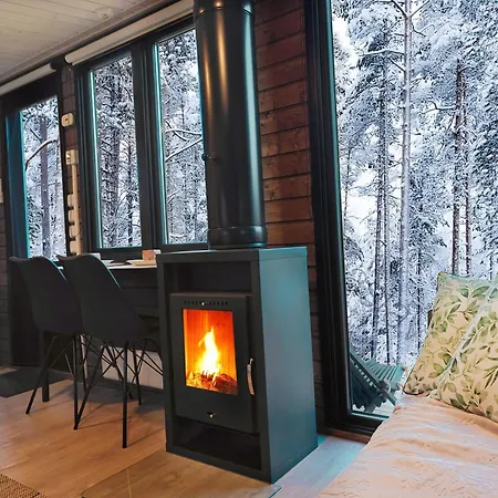 Chalet Lapland Riverside 7 Puolukka, Yllaes, Tiny With Sauna, Fireplace, Terrace, Bbq, Wifi, Ski, Fishing, Pets Ok *