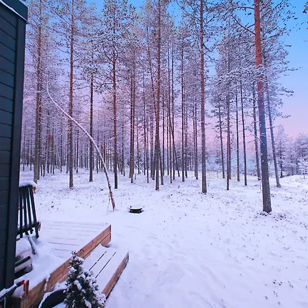 Chalet Lapland Riverside 7 Puolukka, Yllaes, Tiny With Sauna, Fireplace, Terrace, Bbq, Wifi, Ski, Fishing, Pets Ok Äkäslompolo