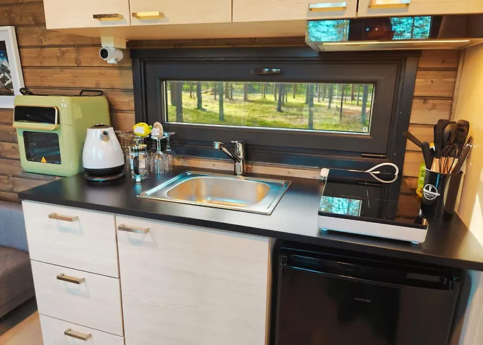 Lapland Riverside 7 Puolukka, Yllaes, Tiny With Sauna, Fireplace, Terrace, Bbq, Wifi, Ski, Fishing, Pets Ok * Äkäslompolo